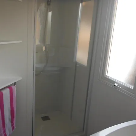 L'elephant Κάμπινγκ